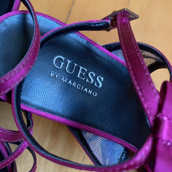 Guess dressed sandal - Picture 7 of 8